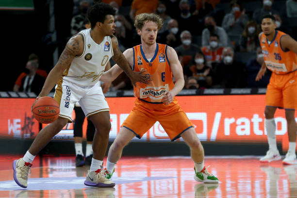 的传球成功 的传球成功